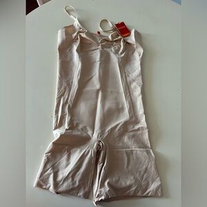 SPANX Sculpt Shapewear in Tan